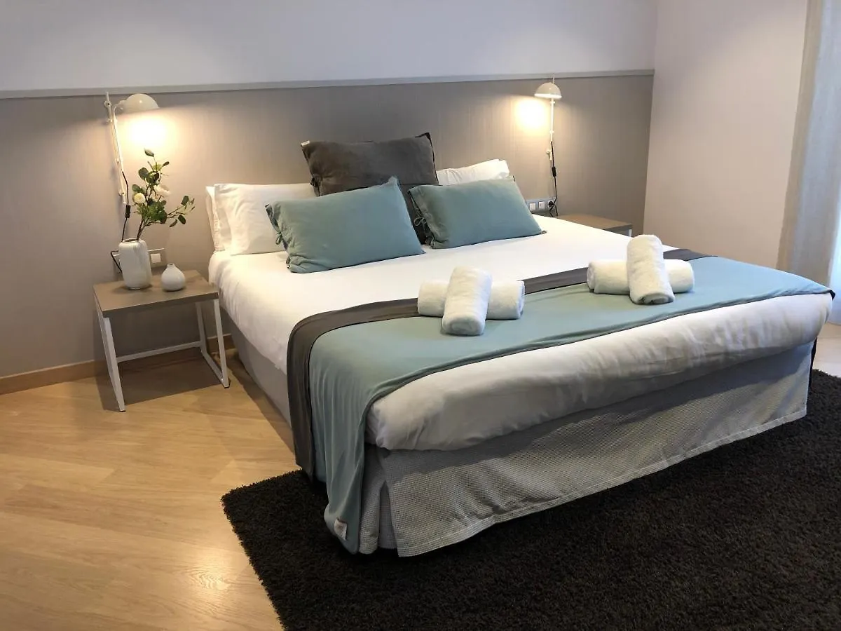 Fisa Rentals Gran Via Apartments Barcelona
