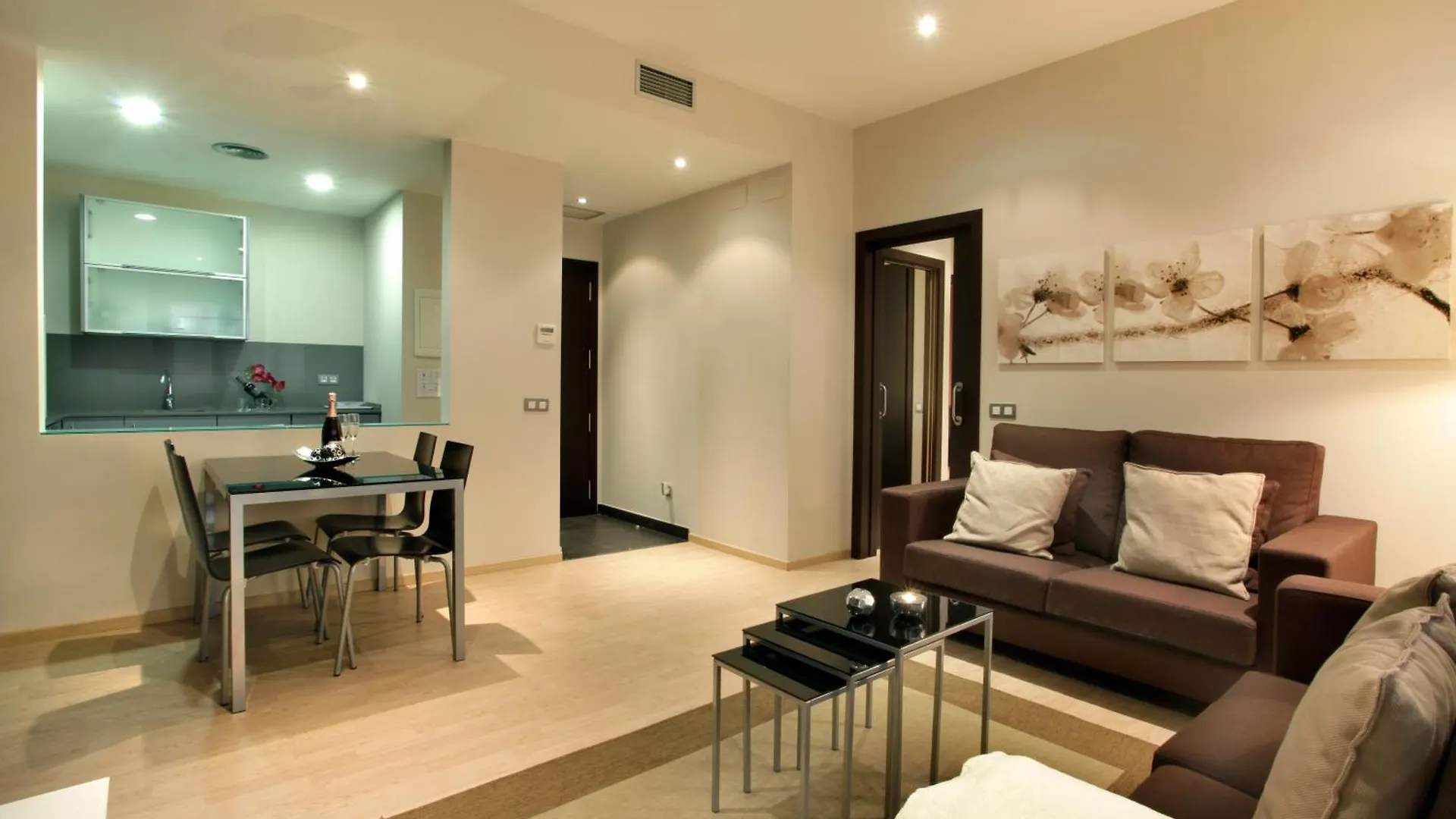 Fisa Rentals Gran Via Apartments Barcelona Spanyolország