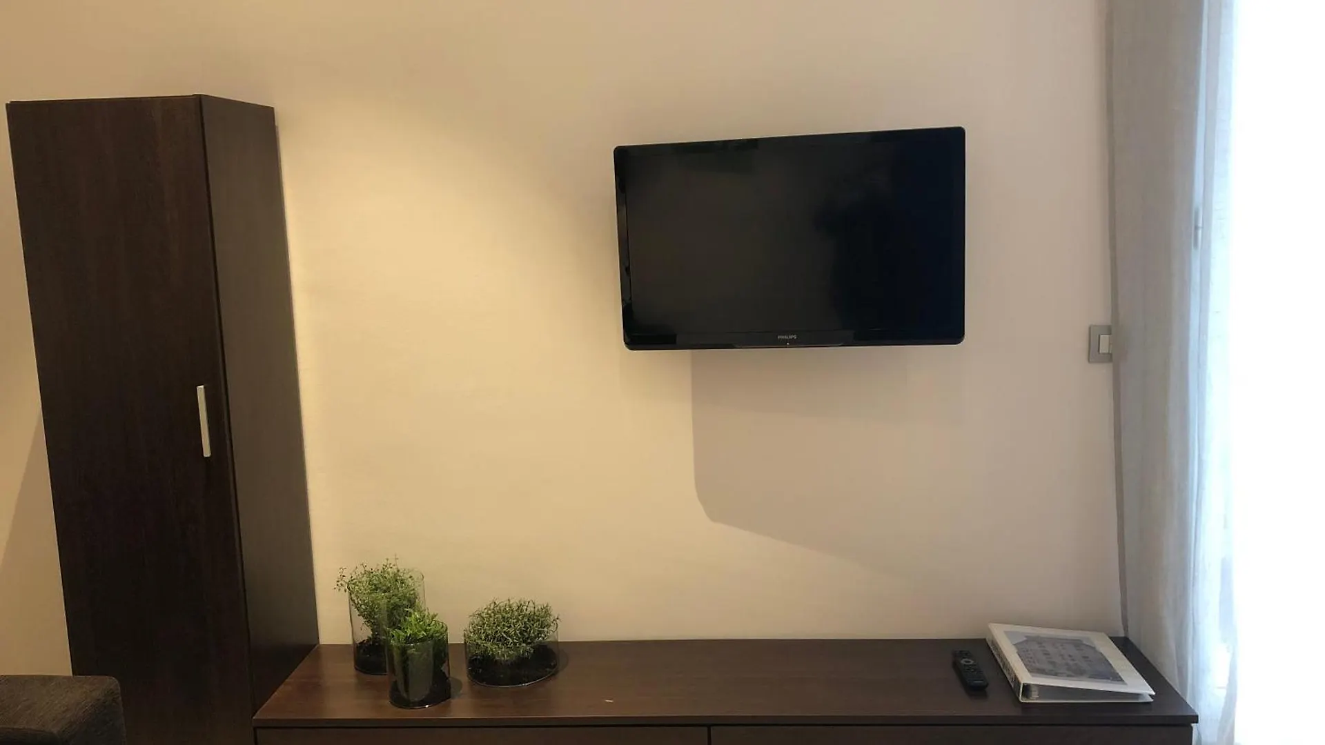 Fisa Rentals Gran Via Apartments Barcelona 0*,  Spanyolország