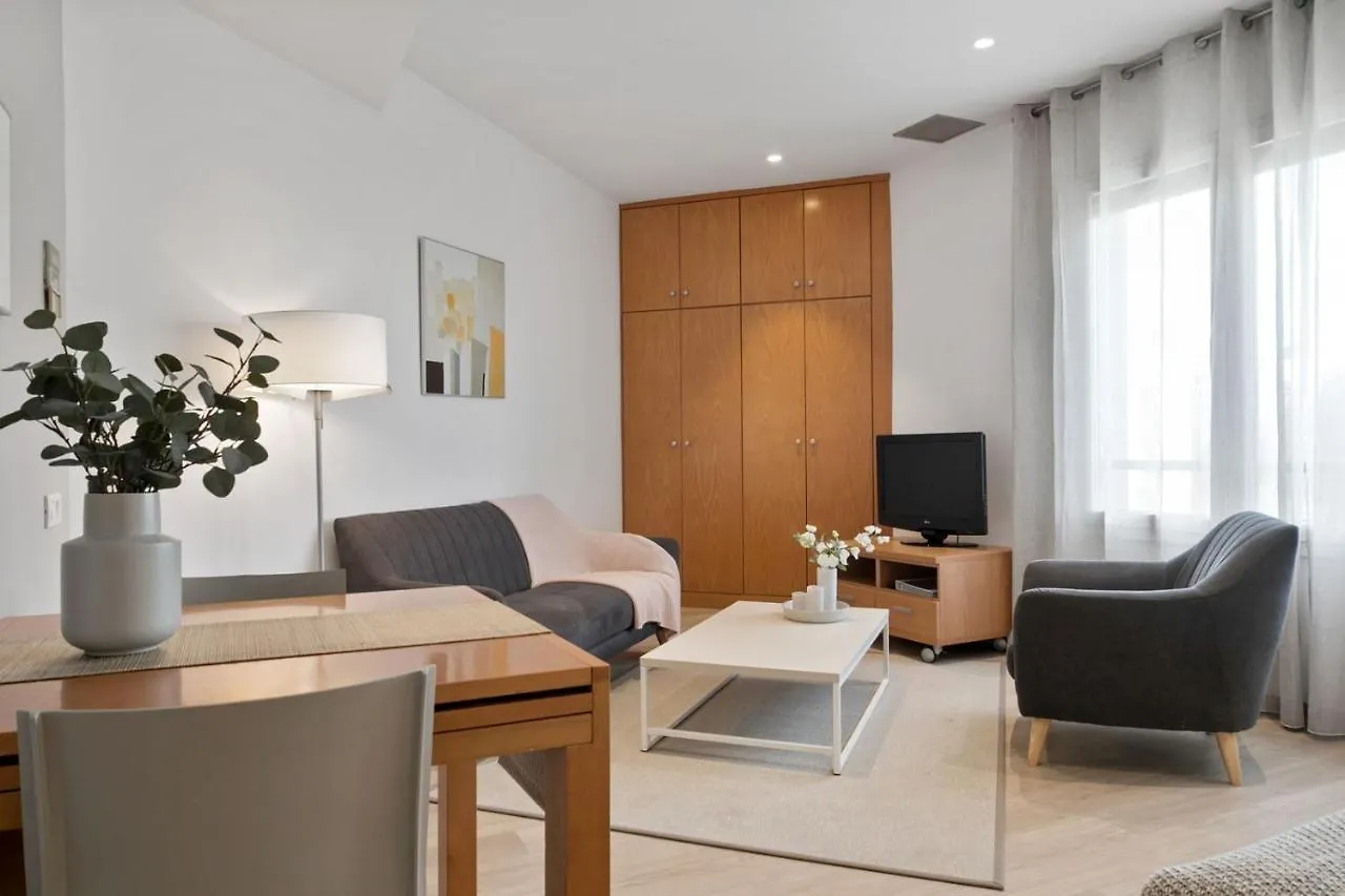 Fisa Rentals Gran Via Apartments Barcelona