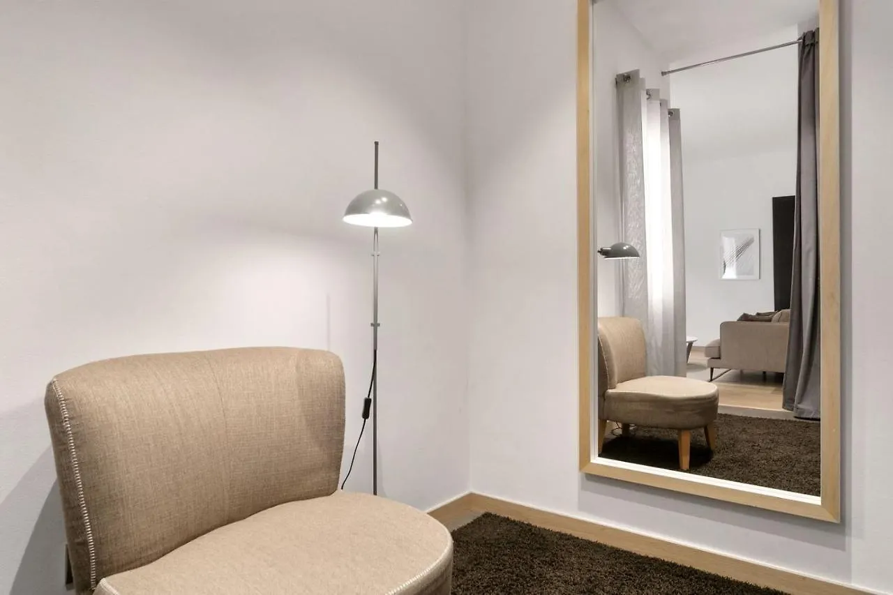 Fisa Rentals Gran Via Apartments Barcelona