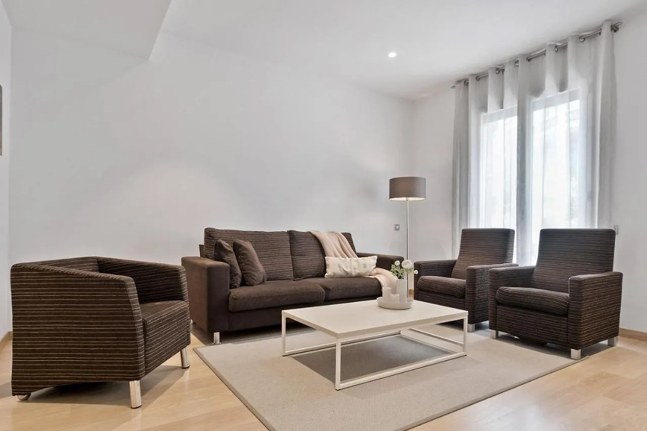 Fisa Rentals Gran Via Apartments Barcellona