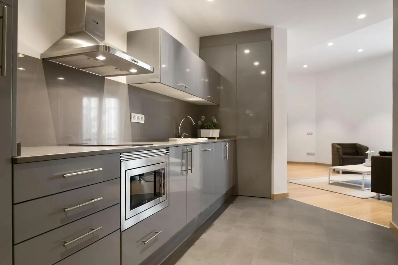 Fisa Rentals Gran Via Apartments Barcelona