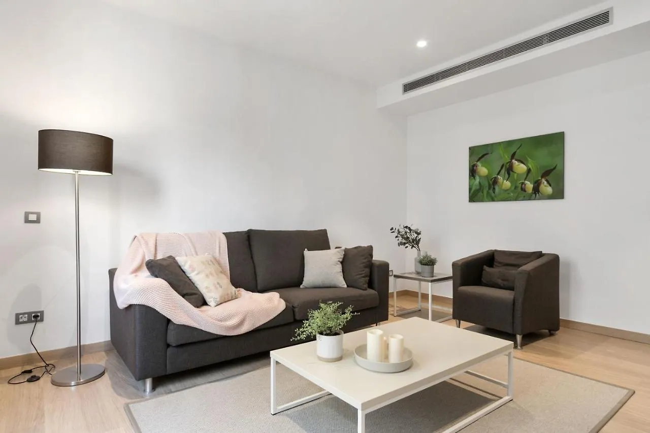 Fisa Rentals Gran Via Apartments Barcellona