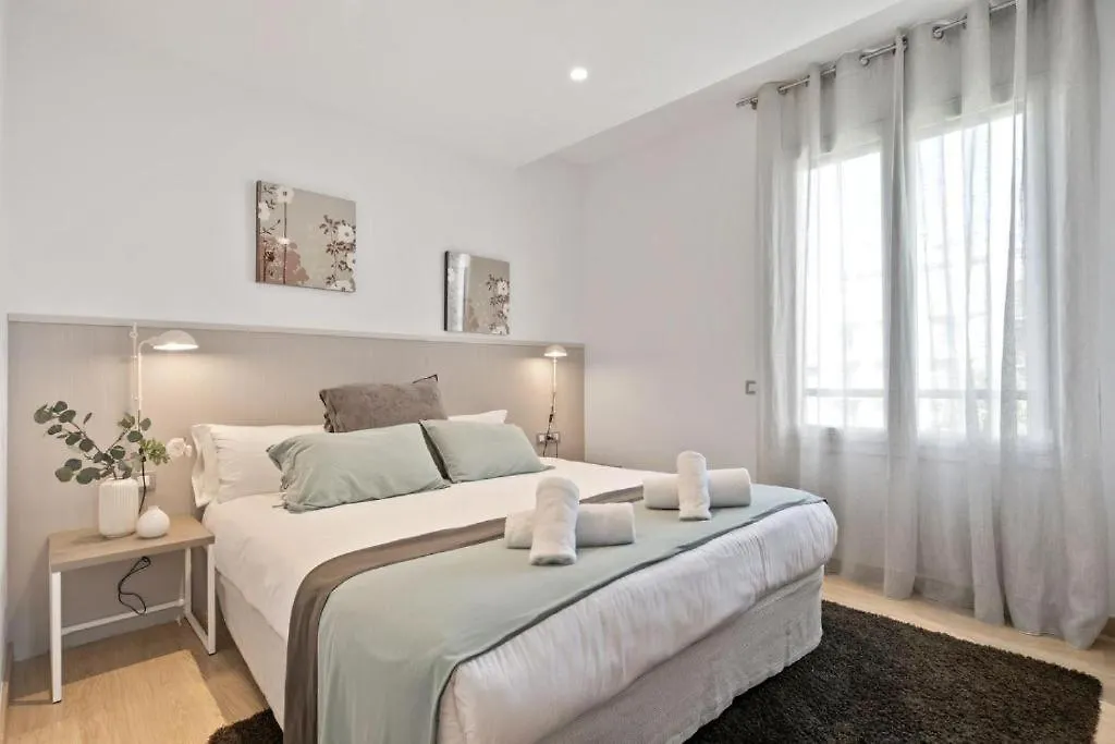 Fisa Rentals Gran Via Apartments Barcelone