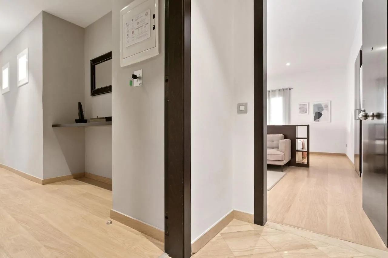 Fisa Rentals Gran Via Apartments Barcelone